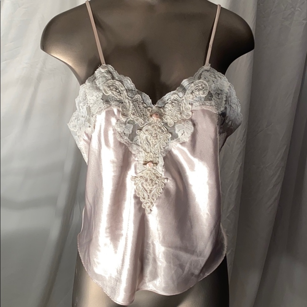 Vintage California Dynasty Floral Lace Pearl Cami